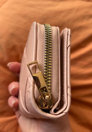 Monedero tejido rosa