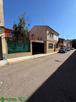 Casa adosada en venta en Tarancón