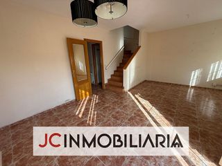 Casa pareada en venta en Hospital Nuevo en Valladolid