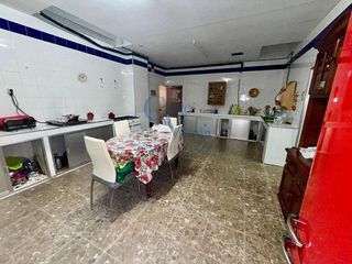 Casa adosada en venta en Centro - Doña Mercedes en Dos Hermanas