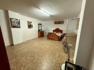 Casa adosada en venta en Centro - Doña Mercedes en Dos Hermanas