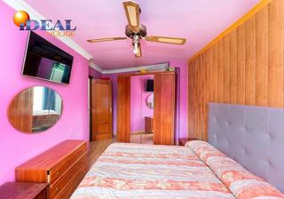 Casa adosada en venta en Crta. De la Sierra en Granada