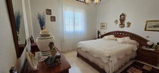 Chalet en venta en La Siesta - El Salado - Torreta en Torrevieja