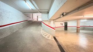 Garaje en venta en Gorg - Pep Ventura en Badalona
