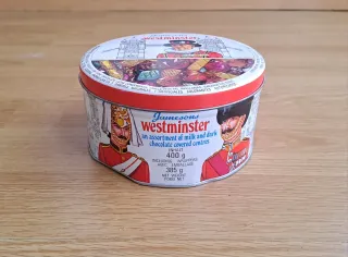 Antigua caja chocolate Jamesons Westminster