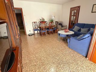 Piso en venta en Zona Mercat en Rubí