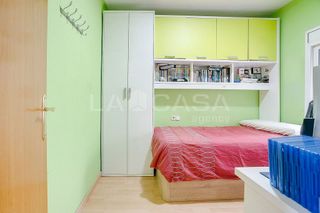 Piso en venta en Sant Adrià de Besos