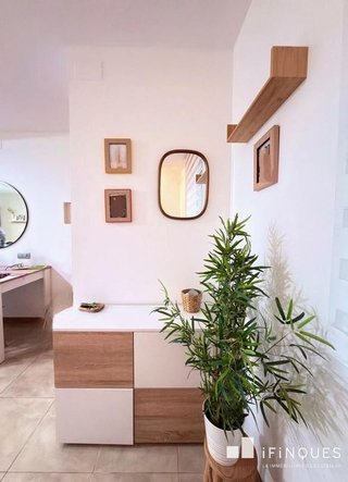 Casa pareada en venta en Les Arenes - La Grípia  Can Montllor en Terrassa