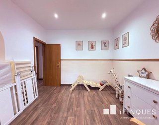 Casa pareada en venta en Les Arenes - La Grípia  Can Montllor en Terrassa