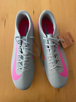 Botas de fútbol Nike Mercurial Talla 42