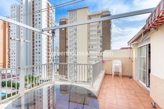 Ático en venta en Playa de Levante en Benidorm