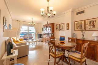 Piso en venta en Puerto - Plaza de Toros en Estepona