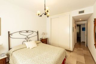 Piso en venta en Puerto - Plaza de Toros en Estepona