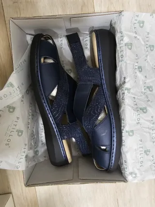 Zapatos PITILLOS Talla 40 Negros