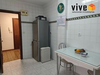 Piso en venta en Cruz Roja en Sevilla
