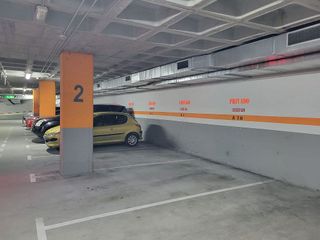 Garaje en venta en Cuatro Caminos - Plaza de la Cubela en Coruña (A)
