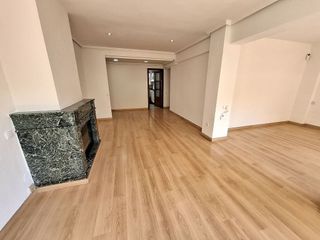 Piso en venta en Sant Isidre en Valencia