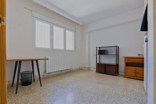 Piso en venta en Polígono Cartuja – La Paz en Granada