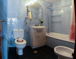 Piso en venta en Milán - Pumarín - Teatinos en Oviedo