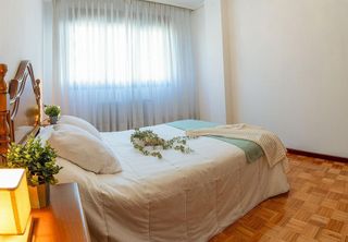 Piso en venta en Milán - Pumarín - Teatinos en Oviedo