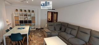 Piso en venta en Avda de Madrid - Pº de la Estación en Jaén
