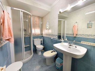 Piso en venta en La Paz en Zaragoza