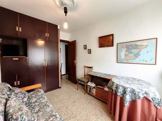 Piso en venta en La Paz en Zaragoza