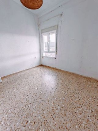 Piso en venta en Santos de Maimona (Los)