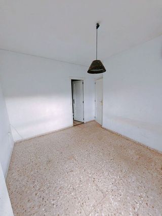 Piso en venta en Santos de Maimona (Los)