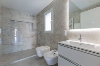 Piso en venta en Trinitat en Valencia