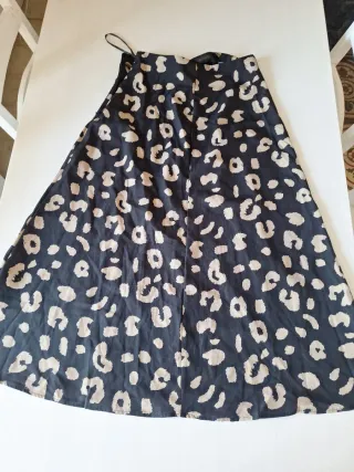 Falda leopardo negra y beige