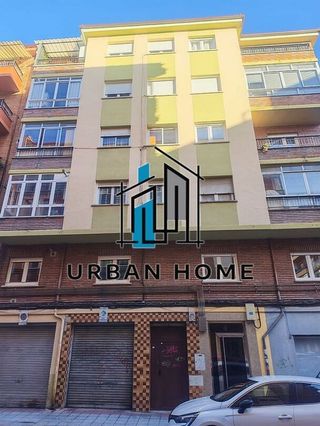 Piso en venta en San Mamés - La Palomera en León