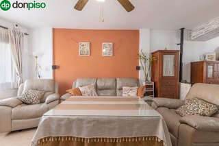 Casa adosada en venta en Chauchina