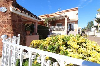 Casa pareada en venta en Zona Avenida Alta - Auditorio en Torrent