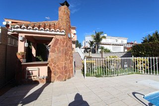 Casa pareada en venta en Zona Avenida Alta - Auditorio en Torrent