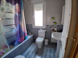 Casa adosada en venta en Tomelloso