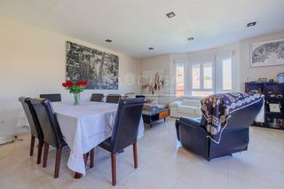 Chalet en venta en Meco pueblo en Meco