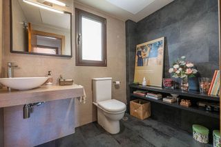 Casa adosada en venta en Crta. De la Sierra en Granada