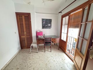 Casa adosada en venta en Gamarra - La Trinidad en Málaga