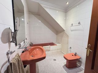 Casa adosada en venta en Gamarra - La Trinidad en Málaga