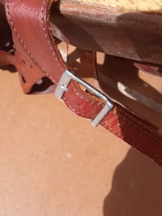 Sandalias de piel marrones