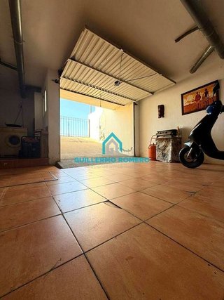 Chalet en venta en Coria del Río