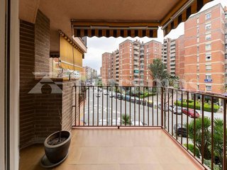 Piso en venta en Concòrdia en Sabadell
