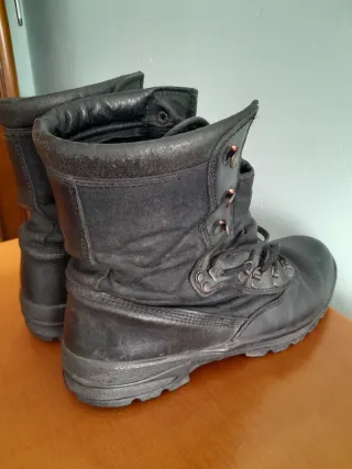 Botas negras Talla 43