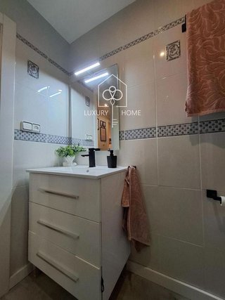 Piso en venta en La Roureda en Viladecans