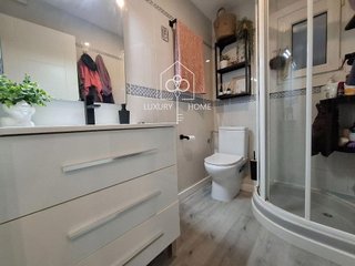 Piso en venta en La Roureda en Viladecans