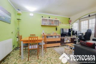 Piso en venta en Singuerlín - Can Franquesa - Les Oliveres en Santa Coloma de Gramanet