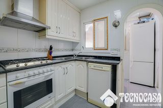 Piso en venta en Singuerlín - Can Franquesa - Les Oliveres en Santa Coloma de Gramanet