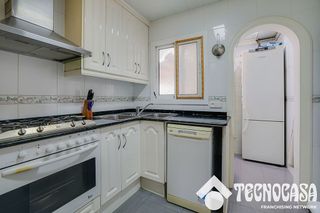 Piso en venta en Singuerlín - Can Franquesa - Les Oliveres en Santa Coloma de Gramanet