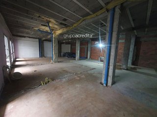 Local comercial en alquiler en Ensanche - Sar en Santiago de Compostela